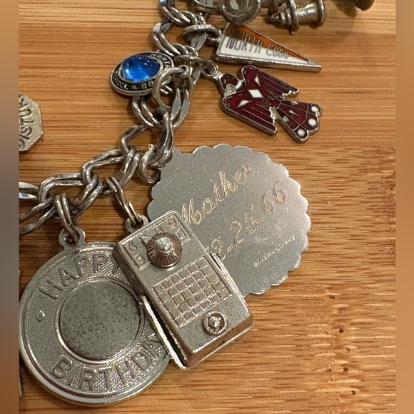 Sterling Silver Charm Bracelet with 22 Various SS 925 Charms - Picture 15 of 16